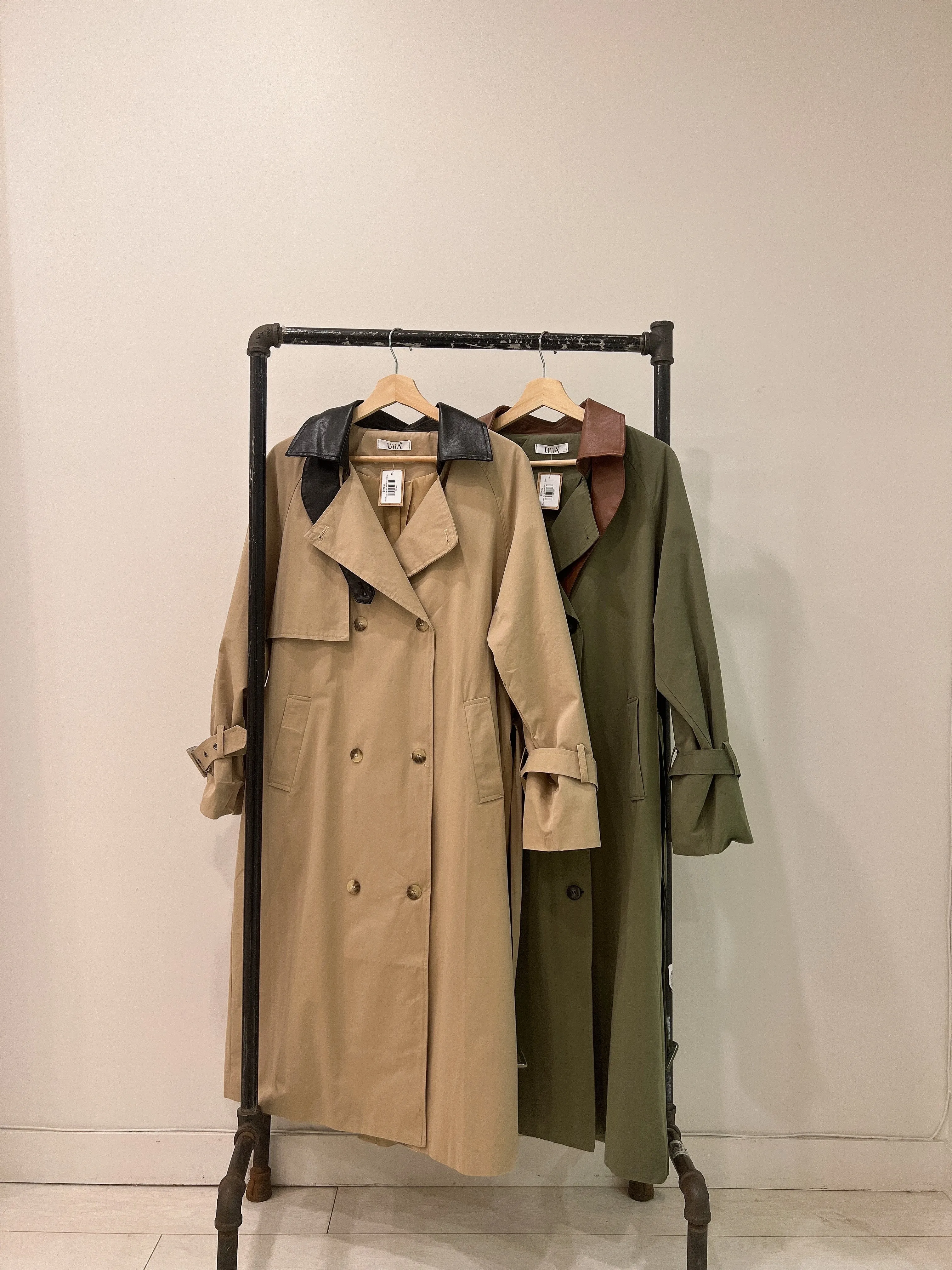 RINK Trench coat with leather collar