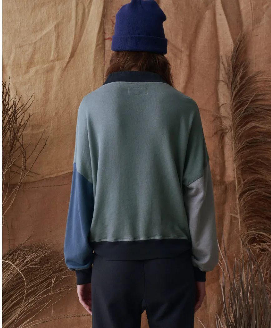 The Colorblock Trail Sweatshirt - indigo