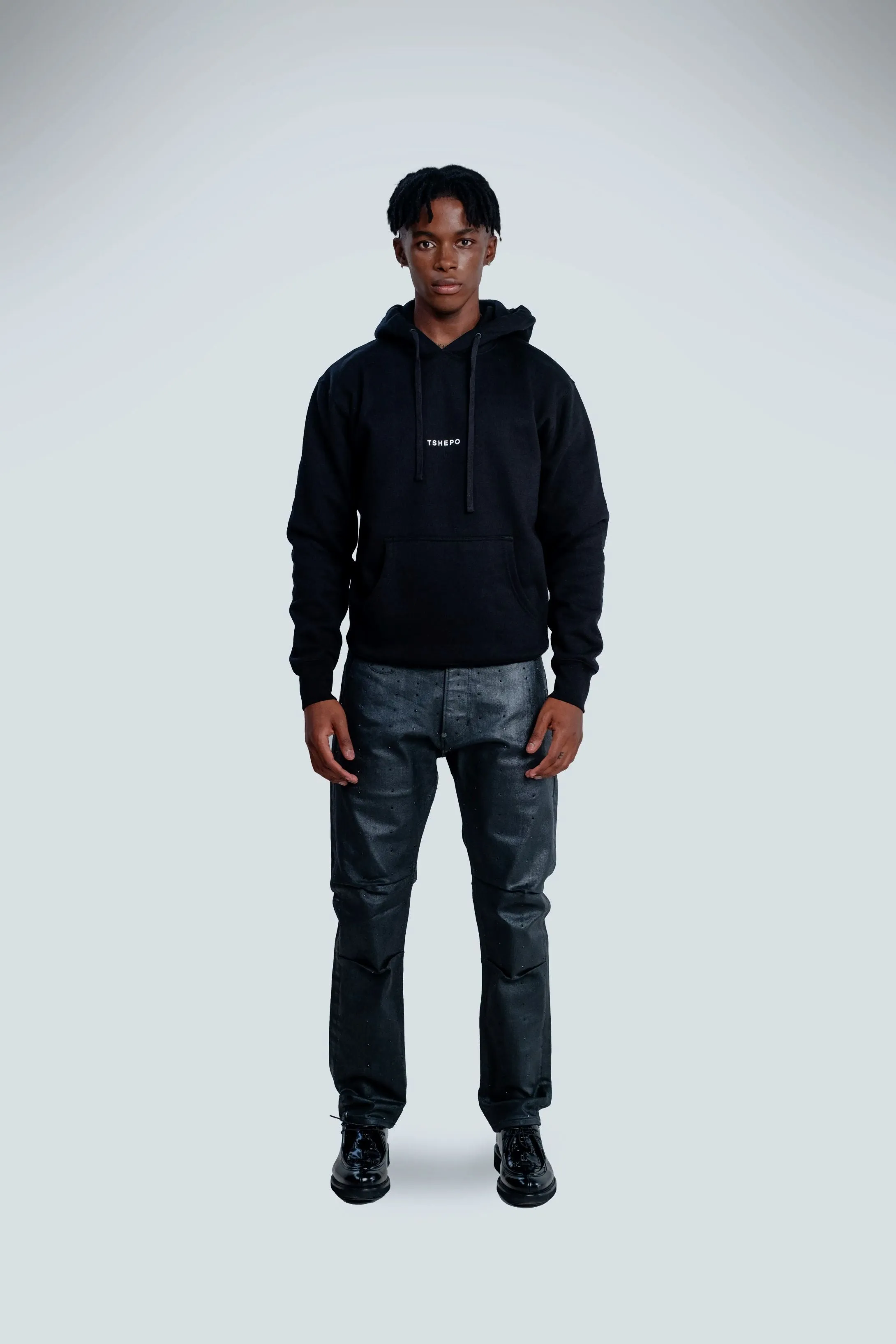 TSHEPO GLOBAL VILLAGE HEAVYWEIGHT HOODIE, BLACK